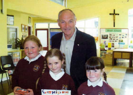 Southill children with Billy