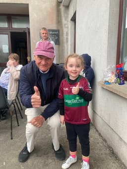 Boston-based community leader, Billy Higgins, returned to Letterkenny earlier this month to present a cheque to Ballaghaderg Pre-School for 10,000 dollars.