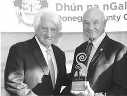 Tommy O'Neill Congratulates Billy Higgins